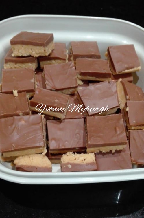NO BAKE CHOCOLATE NUT BARS - Your Recipe Blog